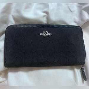 Coach zip around accordion wallet